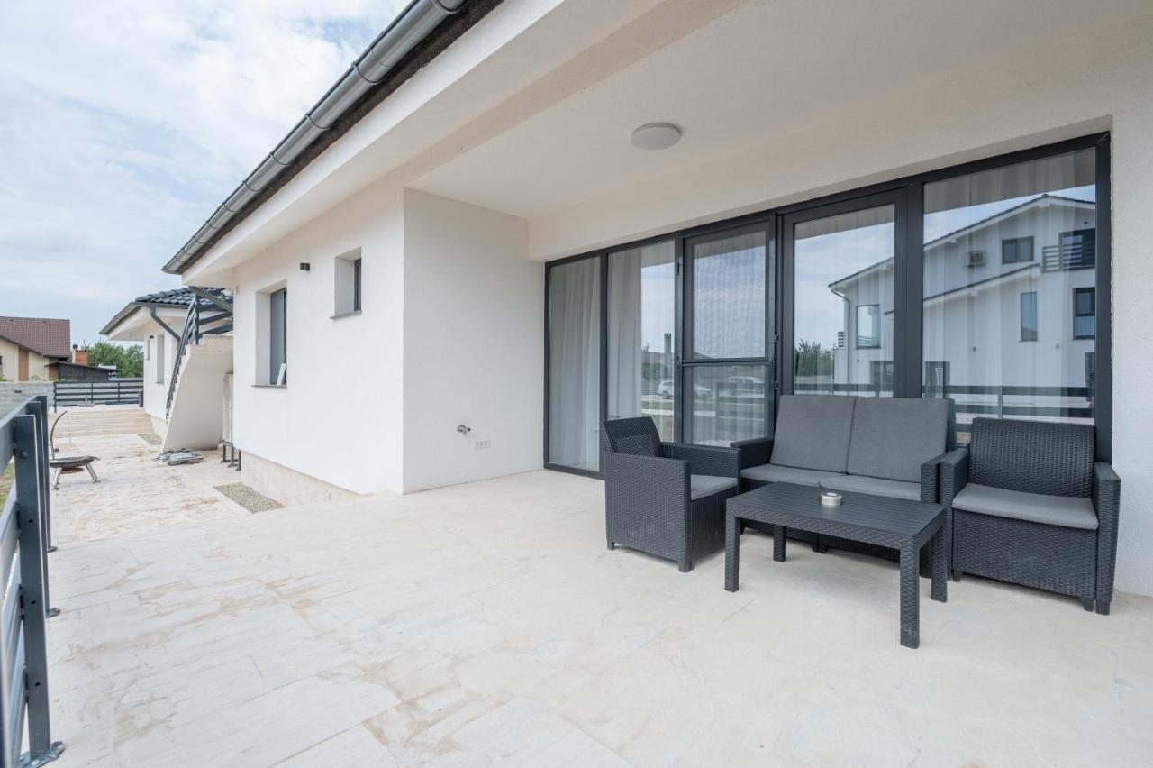 Casa Fischer Apartment Ciheiu ภายนอก รูปภาพ