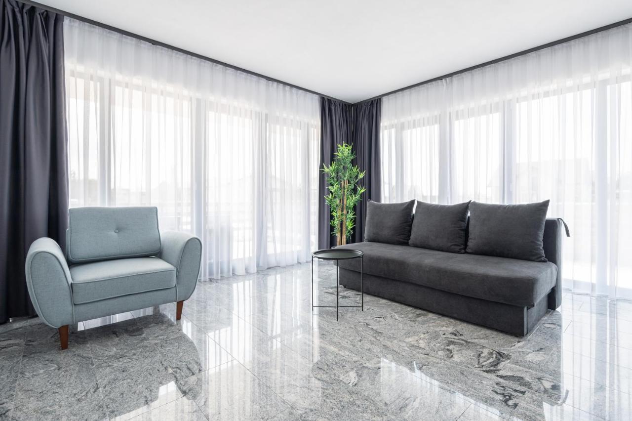 Casa Fischer Apartment Ciheiu ภายนอก รูปภาพ