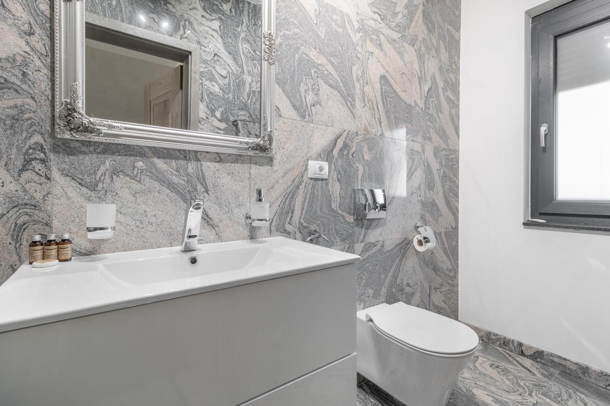 Casa Fischer Apartment Ciheiu ภายนอก รูปภาพ